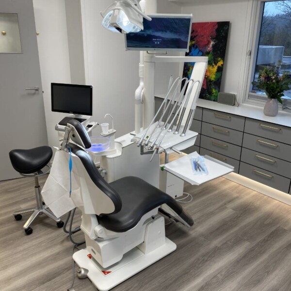Heka unit at dental clinic